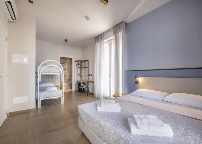 Otel Global