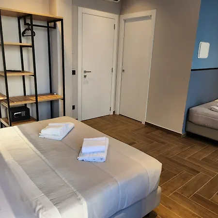 Отель Global 3*